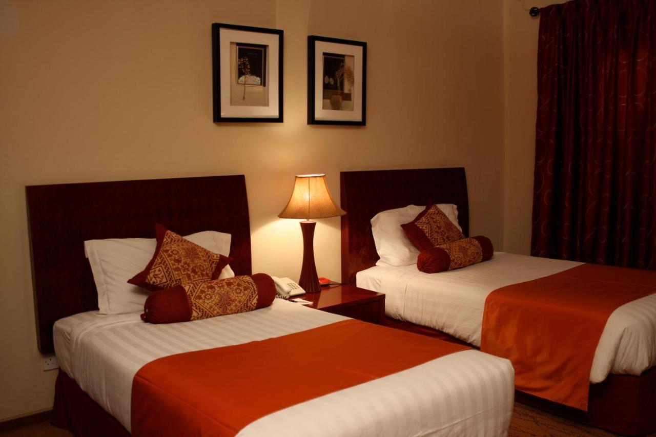 Crossroads Hotel Lilongwe Kültér fotó
