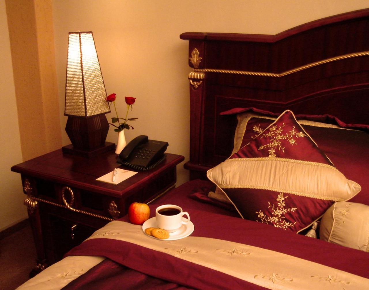 Crossroads Hotel Lilongwe Szoba fotó